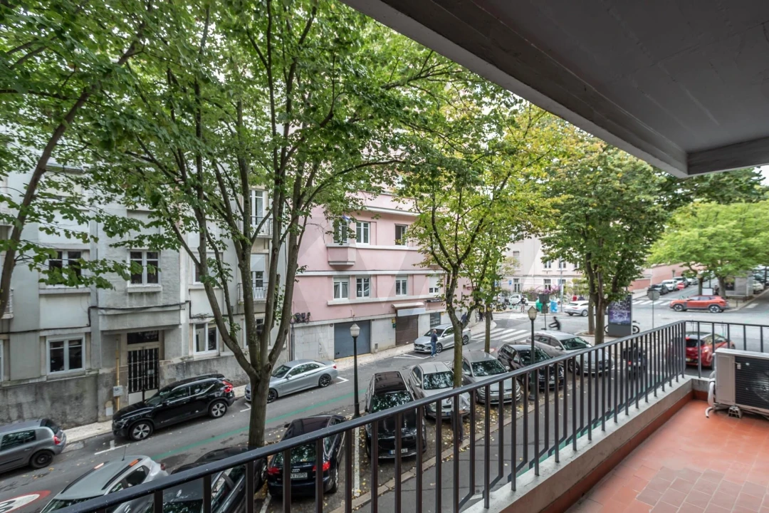 Apartamento T2 para Arrendamento em Avenidas Novas Foto 7
