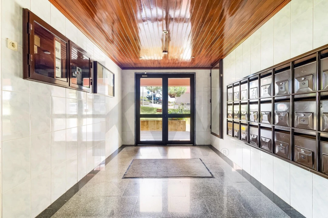 Apartamento T2 para Arrendamento em Cacém e São Marcos Foto 18
