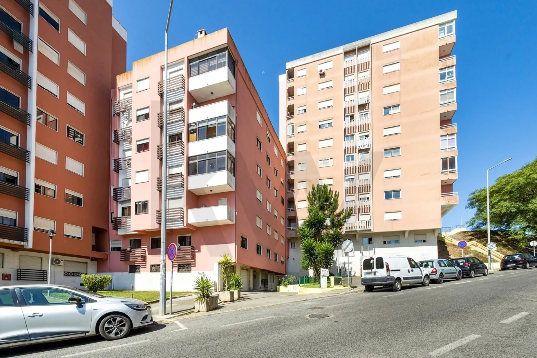 Apartamento T2 para Arrendamento em Cacém e São Marcos Foto 23
