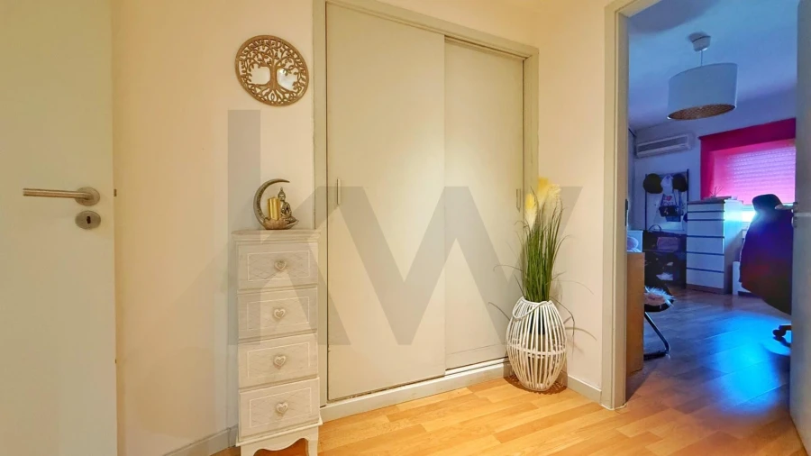 Apartamento T3 para Venda em Corroios Foto 9