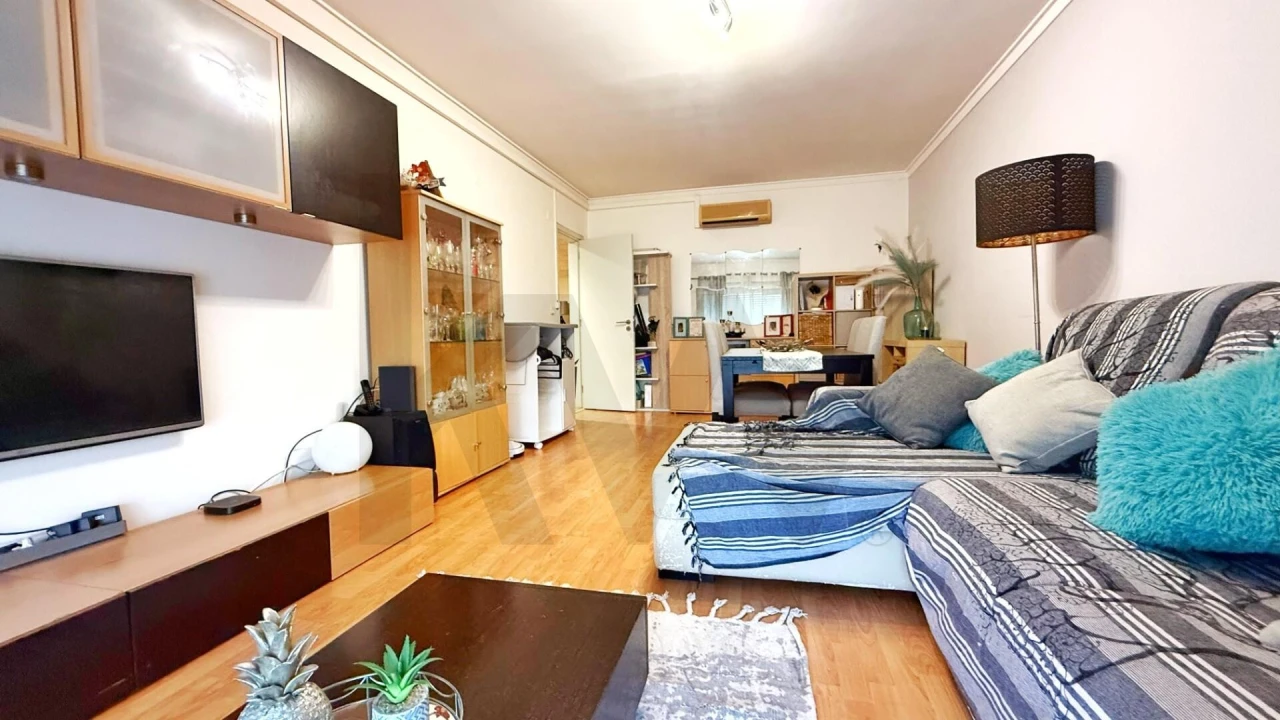 Apartamento T3 para Venda em Corroios Foto 2