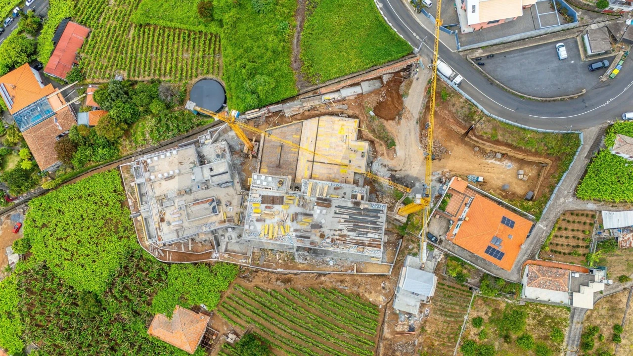 Apartamento T3 para Venda em Camara de Lobos Foto 18