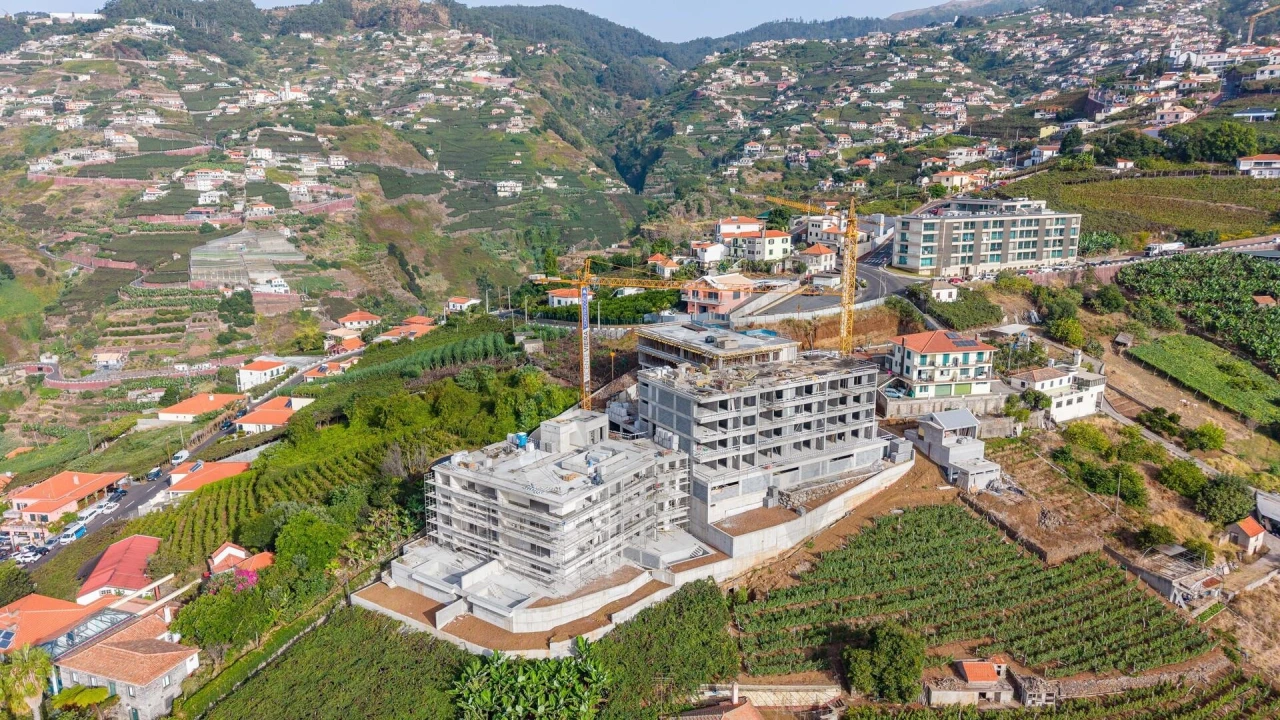 Apartamento T3 para Venda em Estreito de Camara de Lobos Foto 21