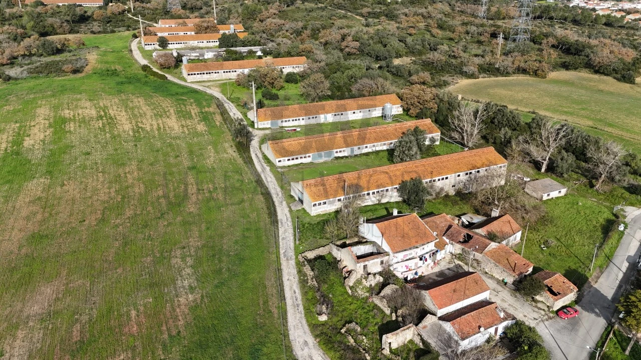 Armazém para Venda em Bucelas Foto 1
