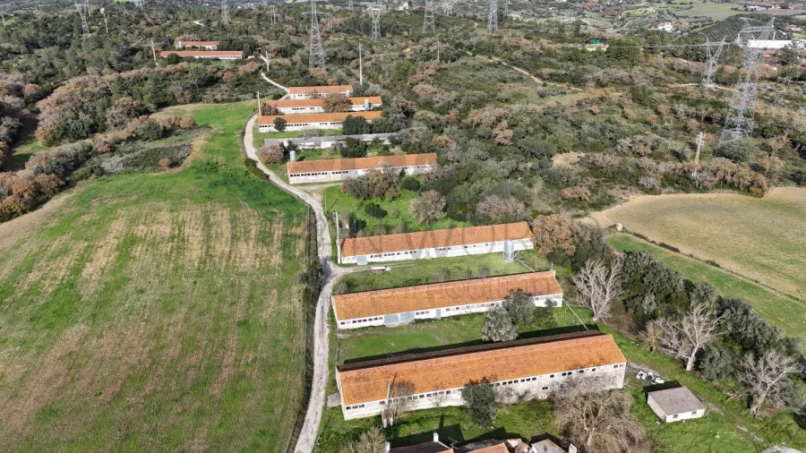 Armazém para Venda em Bucelas Foto 3