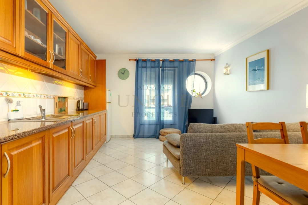 Apartamento T2 para Venda em Lagos (São Sebastião e Santa Maria) Foto 1