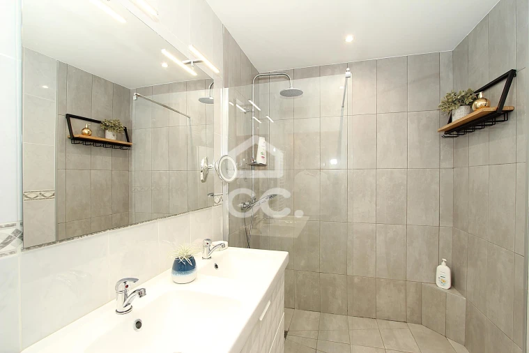 Apartamento T2 para Venda em Armação de Pera Foto 19