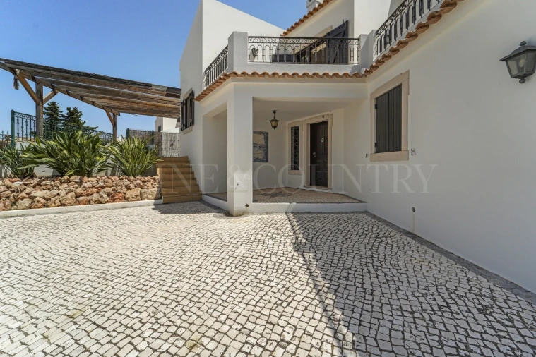 Moradia T4 para Venda em Tavira (Santa Maria e Santiago) Foto 6