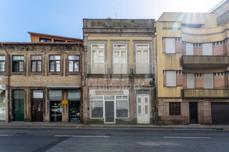 Prédio para Venda em Bonfim Foto 2