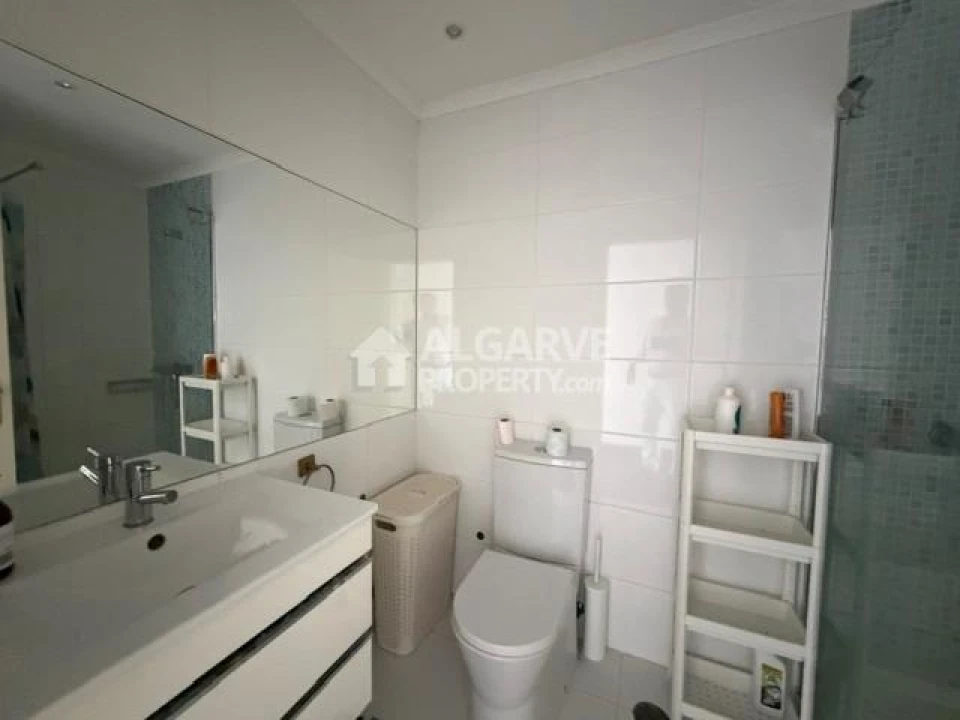 Moradia T2 para Venda em Albufeira e Olhos de Água Foto 9