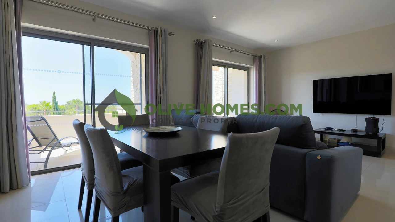 Apartamento T2 para Venda em Quarteira Foto 13