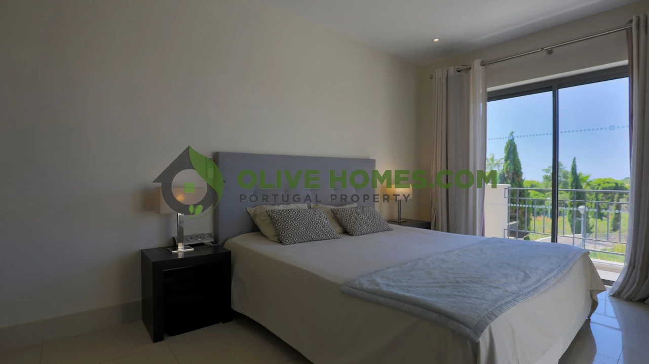 Apartamento T2 para Venda em Quarteira Foto 22