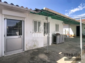 Moradia T2 para Venda em Vendas Novas