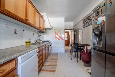 Apartamento T3 para Venda em Lagos (São Sebastião e Santa Maria)