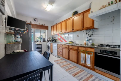Apartamento T3 para Venda em Lagos (São Sebastião e Santa Maria)