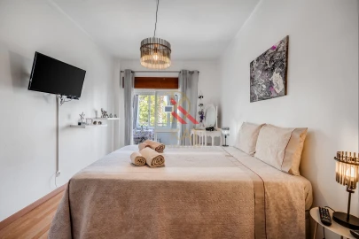 Apartamento T3 para Venda em Lagos (São Sebastião e Santa Maria)
