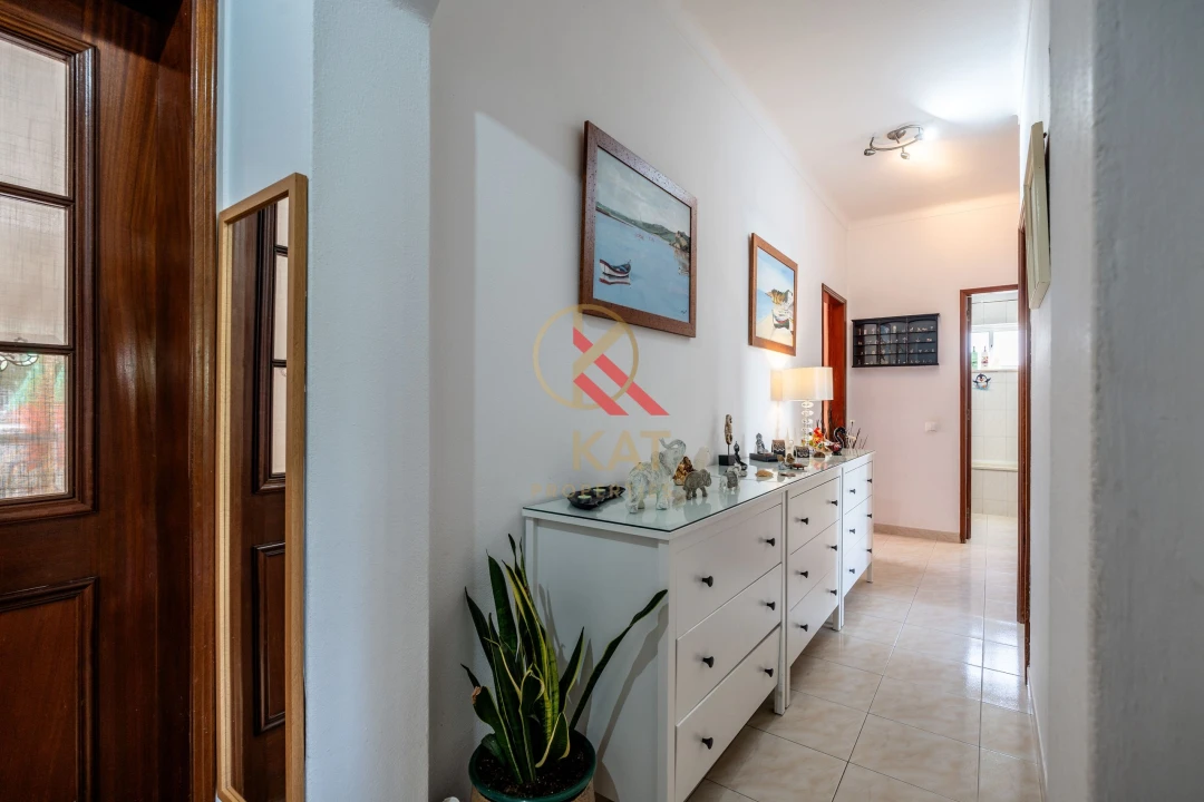 Apartamento T3 para Venda em Lagos (São Sebastião e Santa Maria) Foto 3