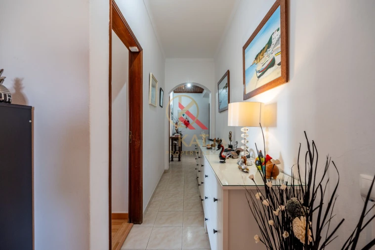 Apartamento T3 para Venda em Lagos (São Sebastião e Santa Maria) Foto 4