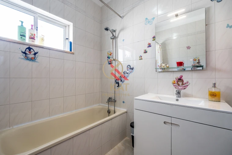 Apartamento T3 para Venda em Lagos (São Sebastião e Santa Maria) Foto 14