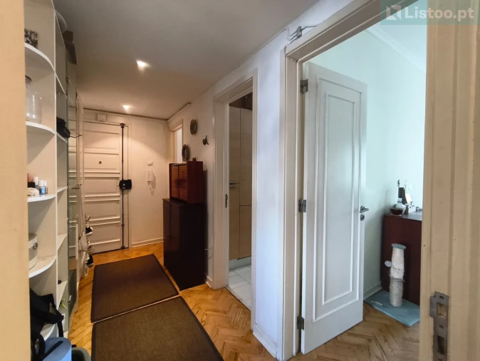 Apartamento T2 para Venda em Ajuda Foto 13