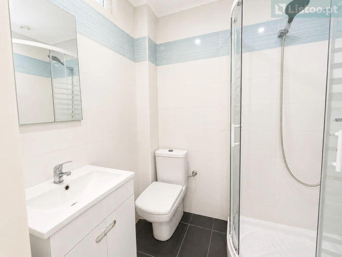 Apartamento T2 para Venda em Ajuda Foto 14
