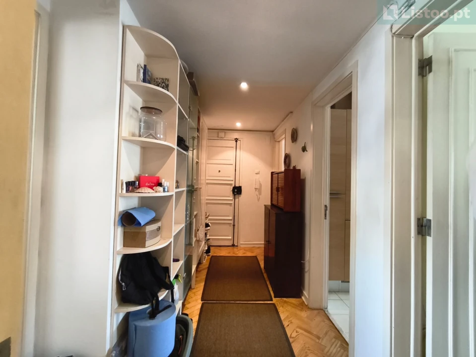 Apartamento T2 para Venda em Ajuda Foto 5
