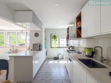 Apartamento T3 para Venda em Algés, Linda-A-Velha e Cruz Quebrada-Dafundo