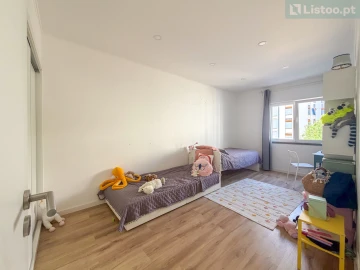 Apartamento T3 para Venda em Algés, Linda-A-Velha e Cruz Quebrada-Dafundo