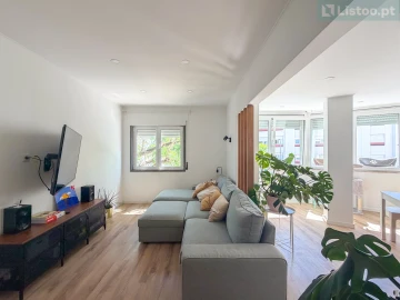 Apartamento T3 para Venda em Algés, Linda-A-Velha e Cruz Quebrada-Dafundo