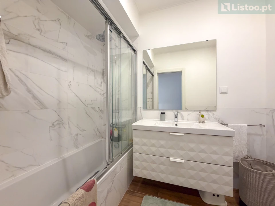 Apartamento T3 para Venda em Algés, Linda-A-Velha e Cruz Quebrada-Dafundo Foto 18