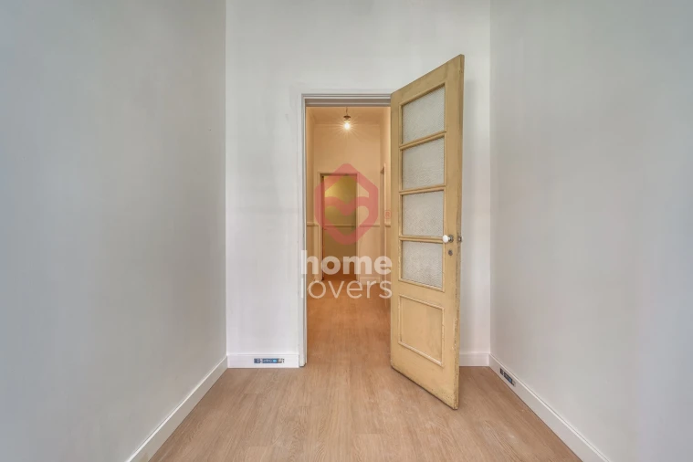 Apartamento T3 para Venda em Areeiro Foto 3