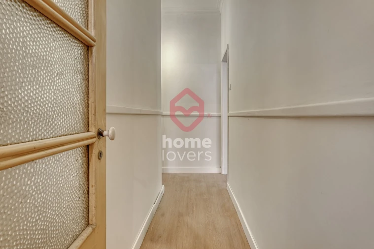 Apartamento T3 para Venda em Areeiro Foto 9