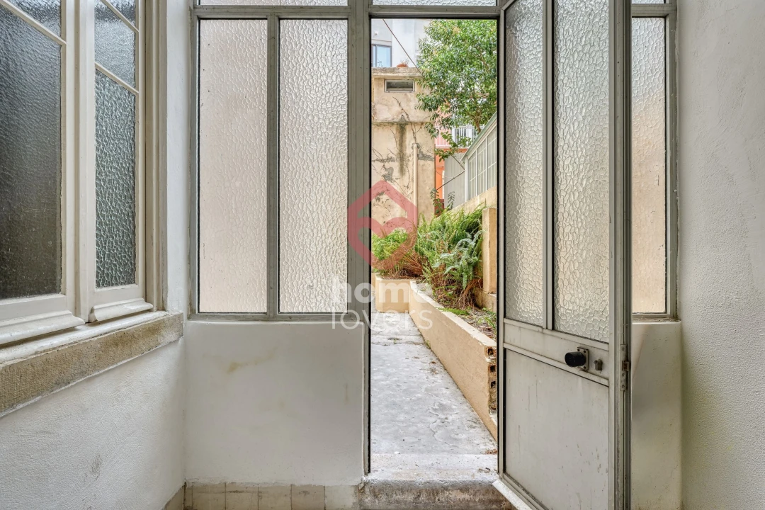 Apartamento T3 para Venda em Areeiro Foto 12