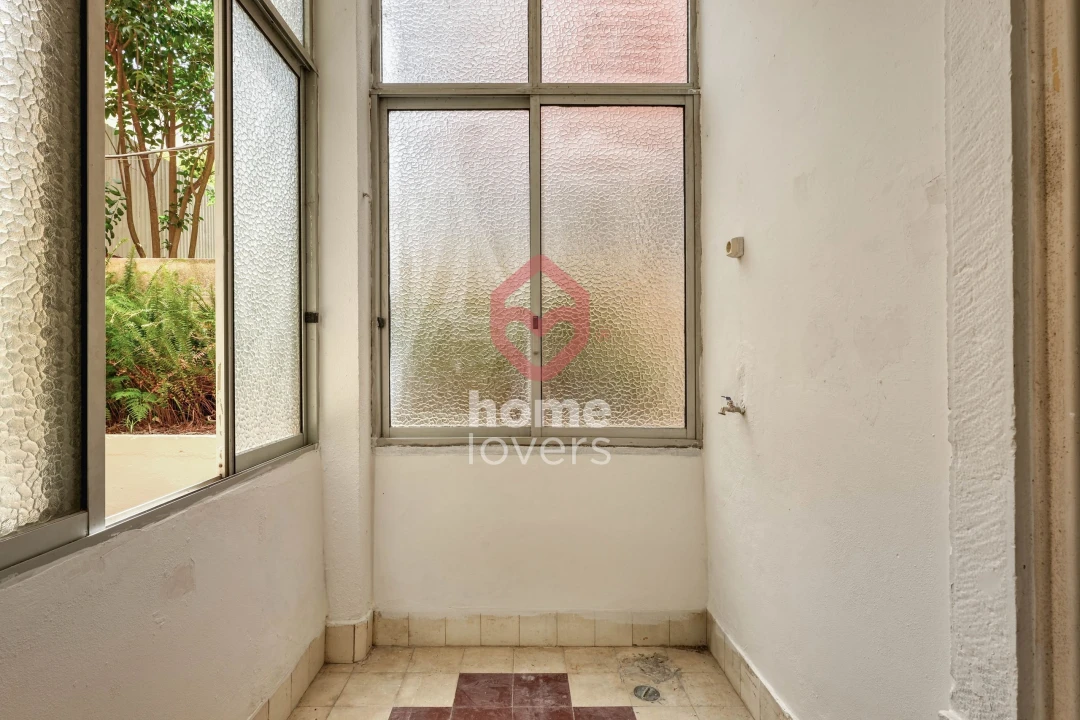 Apartamento T3 para Venda em Areeiro Foto 19