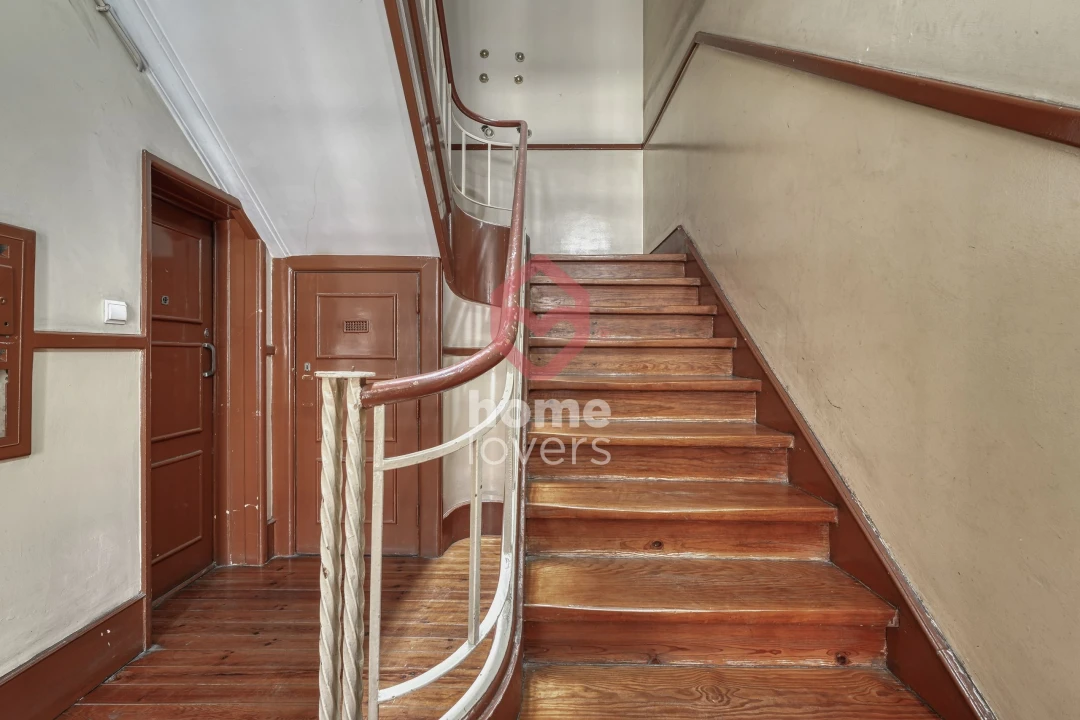 Apartamento T3 para Venda em Areeiro Foto 22