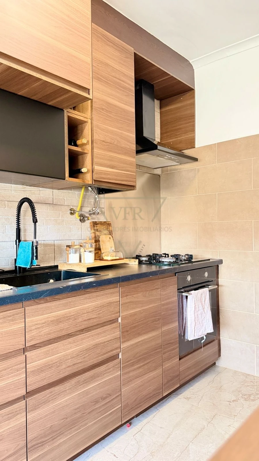 Apartamento T2 para Venda em Rio de Mouro Foto 10