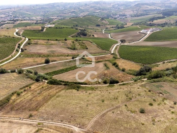 Terreno para Venda em Santa Maria, São Pedro e Matacães