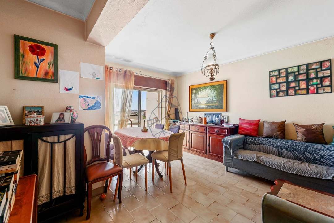 Apartamento T3 para Venda em Portimão Foto 1