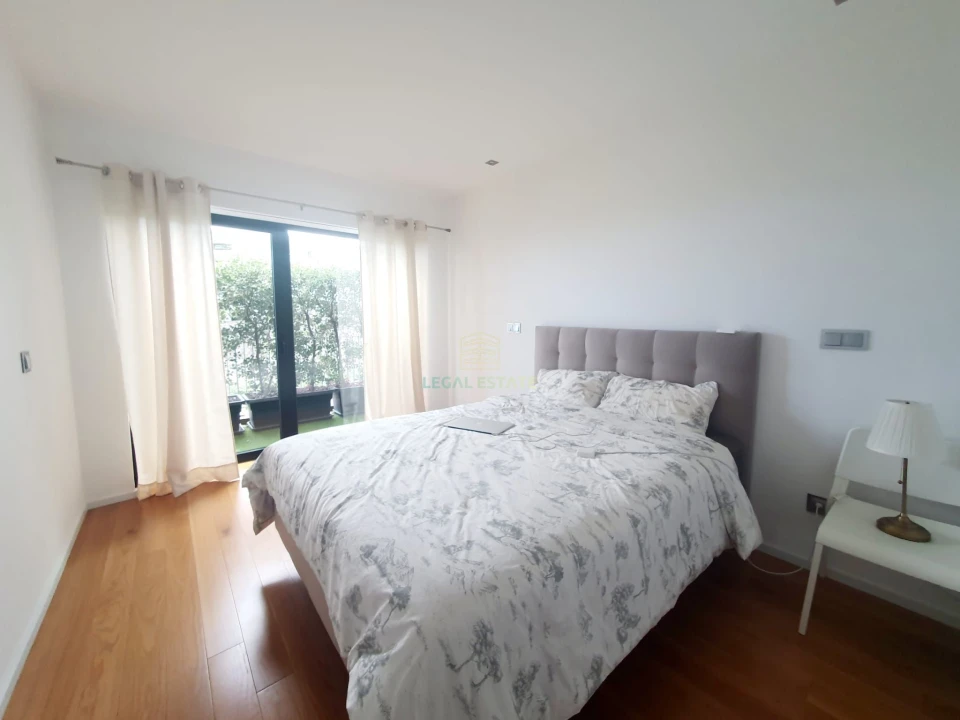 Apartamento T1 para Arrendamento férias em São Martinho Foto 19
