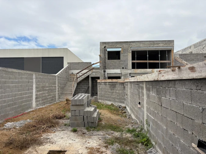 Apartamento T2 para Venda em Cabouco Foto 4