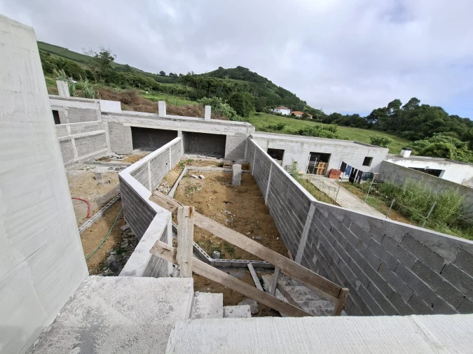 Apartamento T2 para Venda em Cabouco Foto 5