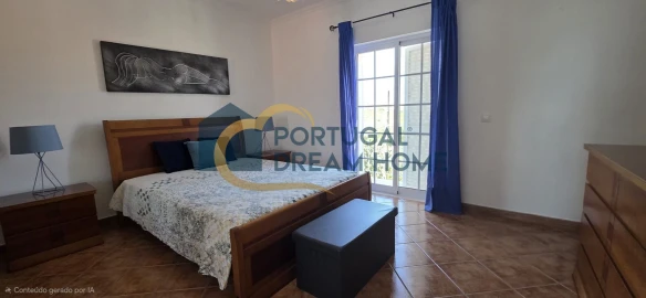Moradia T5 para Venda em Silves