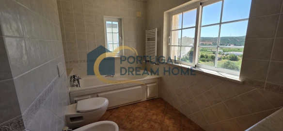 Moradia T5 para Venda em Silves