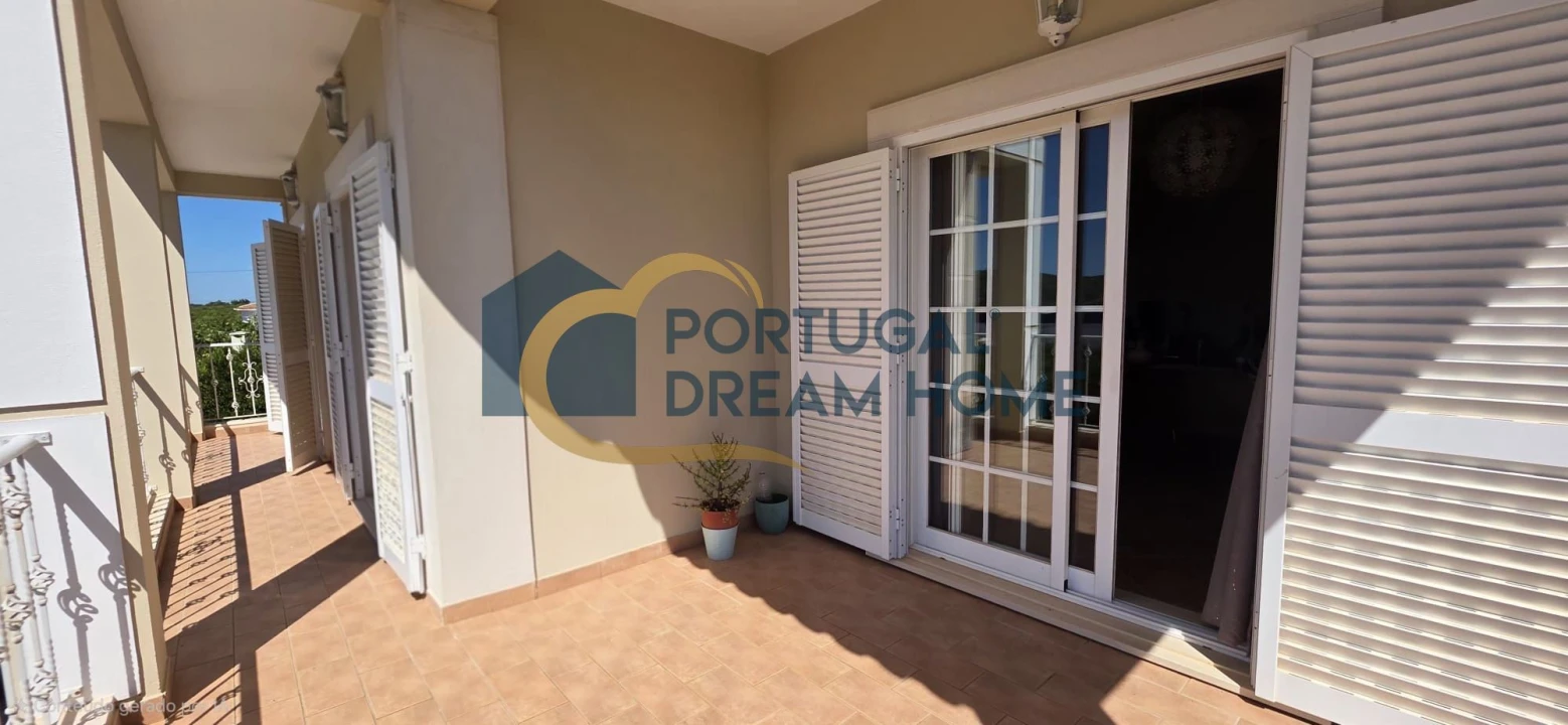 Moradia T5 para Venda em Silves Foto 18