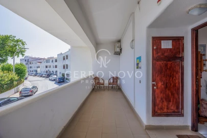 Apartamento T1 para Venda em Albufeira e Olhos de Água
