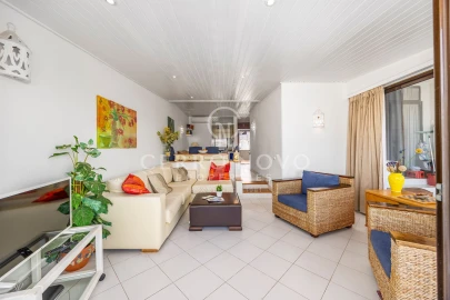 Apartamento T1 para Venda em Albufeira e Olhos de Água