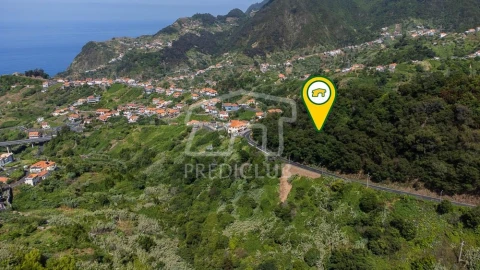 Terreno para Venda em Porto da Cruz