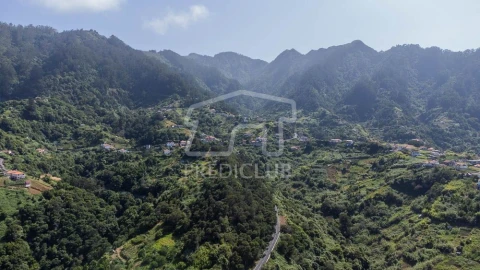 Terreno para Venda em Porto da Cruz