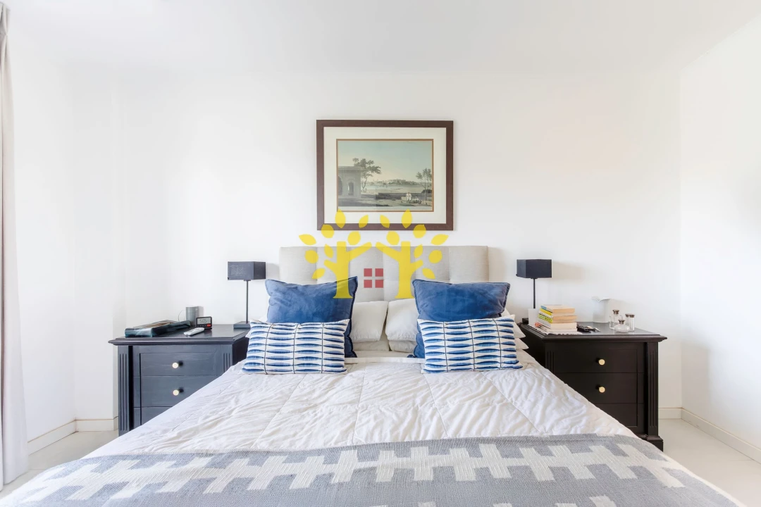Apartamento T3 para Venda em Quarteira Foto 15