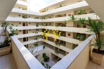 Apartamento T3 para Venda em Quarteira